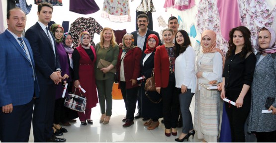 bozkurt_halk_egitim_merkezi_yilsonu_sergisi_acti_h18498