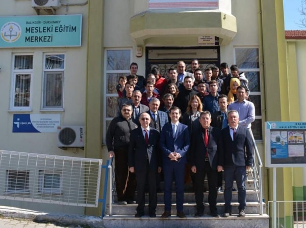 k_13174157_08140759_manYet-min